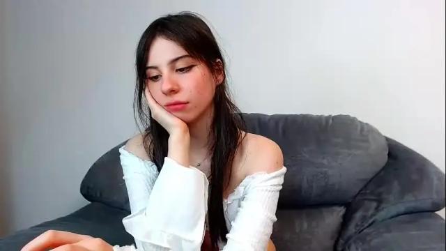 Image 10 of anny_leinhart Stream on Chaturbate on 1 month ago