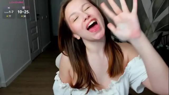 Image 12 of anny_limis Stream on Chaturbate on 1 month ago