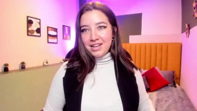 Image 11 of anny_paris Stream on Chaturbate on 17 months ago