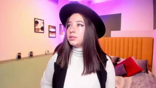 Image 2 of anny_paris Stream on Chaturbate on 17 months ago