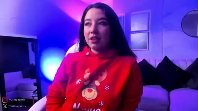 Image 2 of anny_paris Stream on Chaturbate on 17 months ago