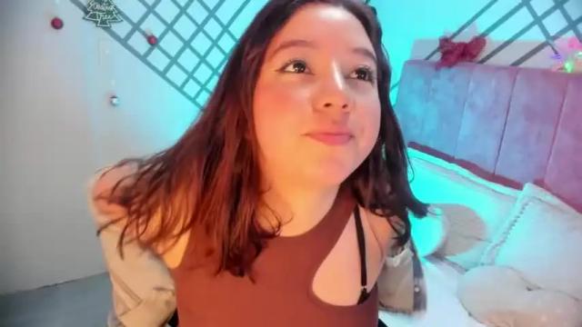 Image 10 of anny_paris Stream on Chaturbate on 17 months ago