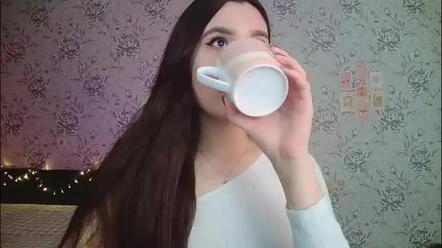 Image 4 of anny_shine Stream on Chaturbate on 27 days ago