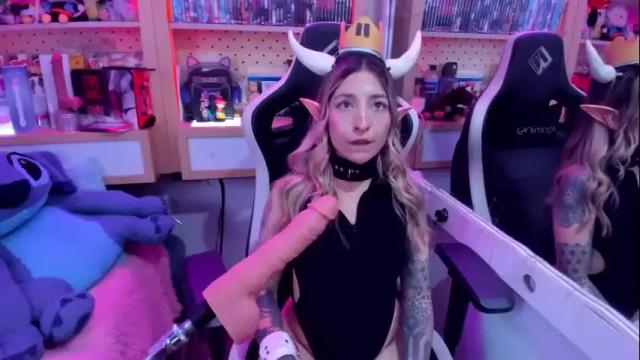 Image 2 of anny_stan Stream on Chaturbate on 1 month ago