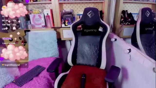 Image 2 of anny_stan Stream on Chaturbate on 17 days ago