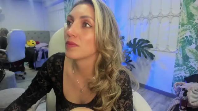 Image 4 of anny_sweet72 Stream on Chaturbate on 1 month ago