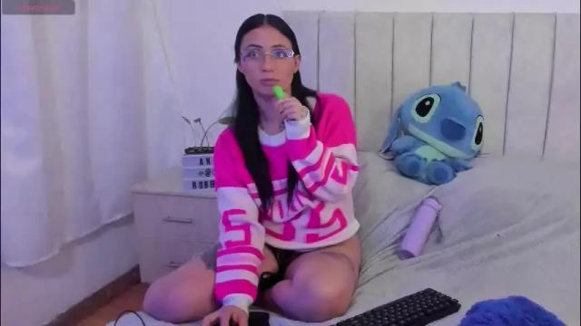 Image 4 of annyroberts_89 Stream on Chaturbate on 1 month ago