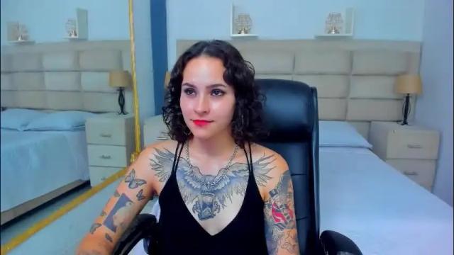 Thumbnail 1, annythomsonn's Stream at Chaturbate, 2 months ago