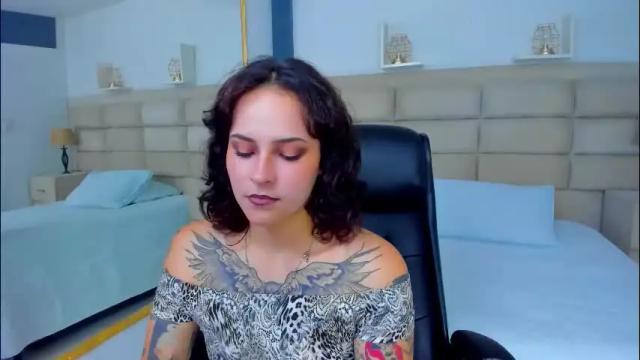 Thumbnail 1, annythomsonn's Stream at Chaturbate, 2 months ago