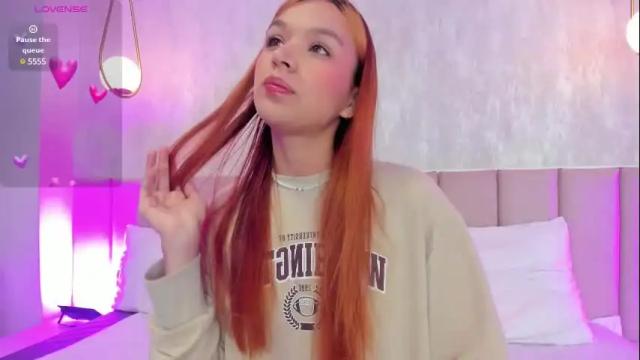 Image 2 of annywhitee Stream on Chaturbate on 1 day ago