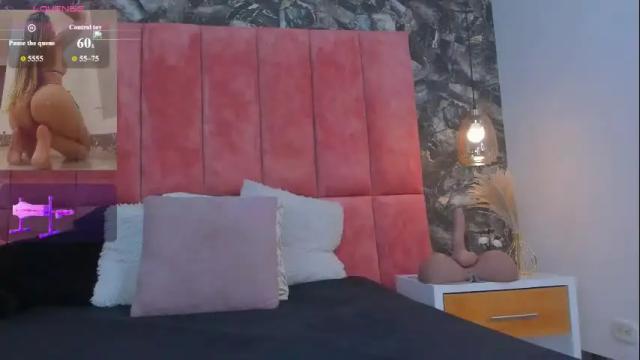 Image 7 of annyy_rosse Stream on Chaturbate on 1 month ago