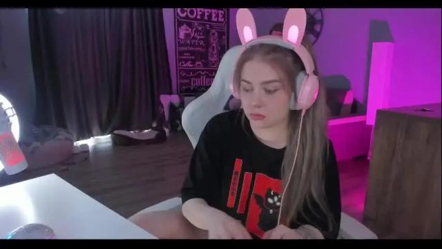 Image 11 of antarctic_ Stream on Chaturbate on 13 days ago