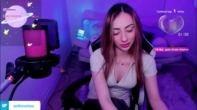 Image 12 of anthonelaa777 Stream on Chaturbate on 1 month ago