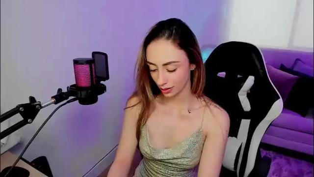 Image 2 of anthonelaa777 Stream on Chaturbate on 1 month ago