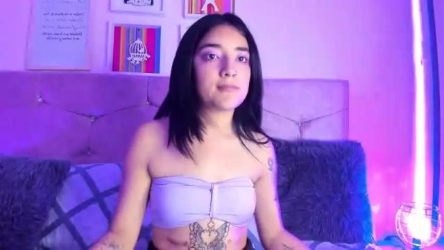 Image 8 of anthonella_27 Stream on Chaturbate on 15 months ago