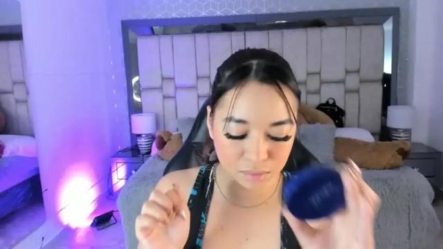 Image 6 of anthonellasweet_ Stream on Chaturbate on 13 months ago