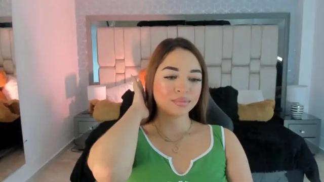 Image 3 of anthonellasweet_ Stream on Chaturbate on 12 months ago