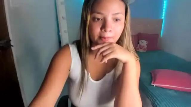 Image 12 of anto_nella00 Stream on Chaturbate on 14 months ago