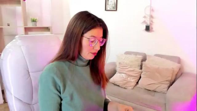 Image 2 of antoneella__ Stream on Chaturbate on 1 month ago