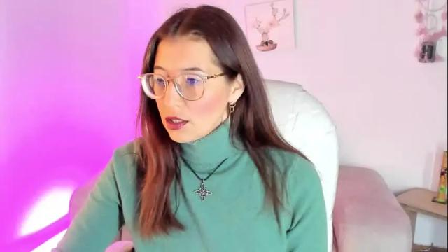 Image 4 of antoneella__ Stream on Chaturbate on 1 month ago