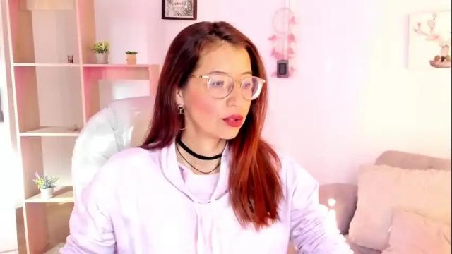 Image 4 of antoneella__ Stream on Chaturbate on 1 month ago