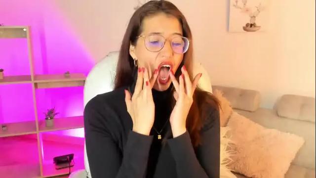 Image 12 of antoneella__ Stream on Chaturbate on 24 days ago