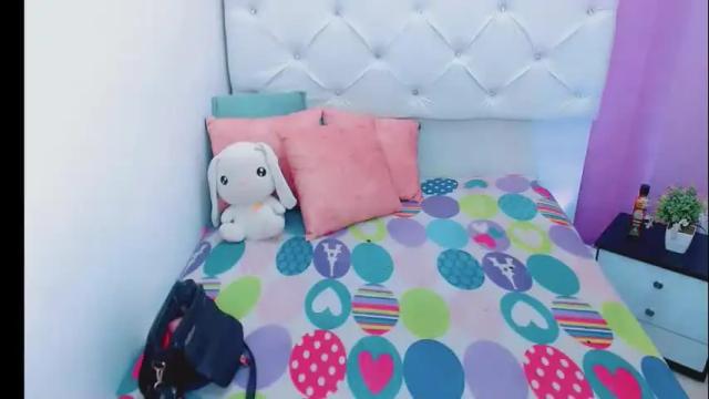 Image 2 of antonela_xx3 Stream on Chaturbate on 1 month ago
