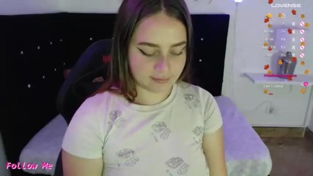Image 2 of antonelaa___ Stream on Chaturbate on 20 months ago