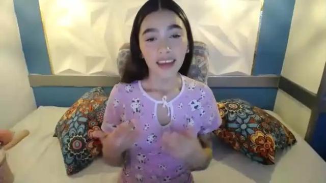 Image 2 of antonella11_ Stream on Chaturbate on 23 months ago