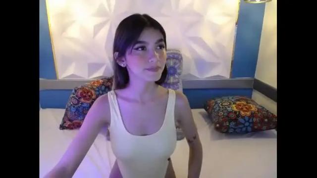 Image 2 of antonella11_ Stream on Chaturbate on 22 months ago