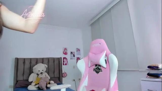 Thumbnail 1, antonella_28_'s Stream at Chaturbate, 2 months ago