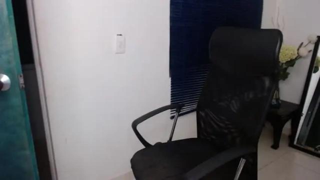 Image 7 of antonella_78_ms Stream on Chaturbate on 16 months ago