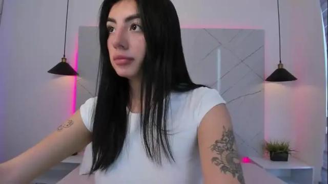 Image 2 of antonella__rouse Stream on Chaturbate on 7 days ago