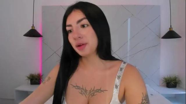 Image 2 of antonella__rouse Stream on Chaturbate on 14 days ago