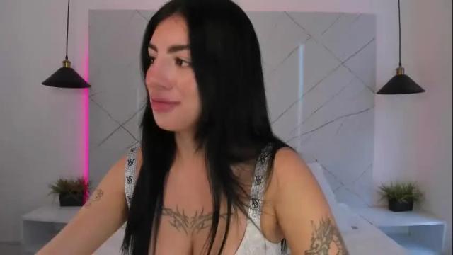 Image 3 of antonella__rouse Stream on Chaturbate on 14 days ago