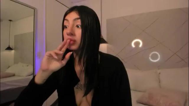 Image 2 of antonella__rouse Stream on Chaturbate on 1 month ago