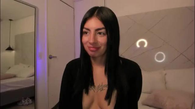 Image 8 of antonella__rouse Stream on Chaturbate on 1 month ago