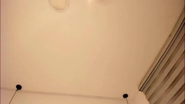 Image 2 of antonella__rouse Stream on Chaturbate on 1 month ago