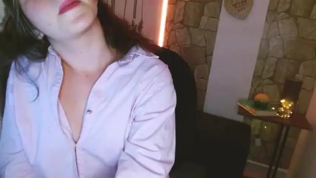 Image 2 of antonella_amaro Stream on Chaturbate on 14 months ago