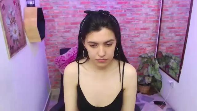 Image 6 of antonella_bennet Stream on Chaturbate on 25 months ago