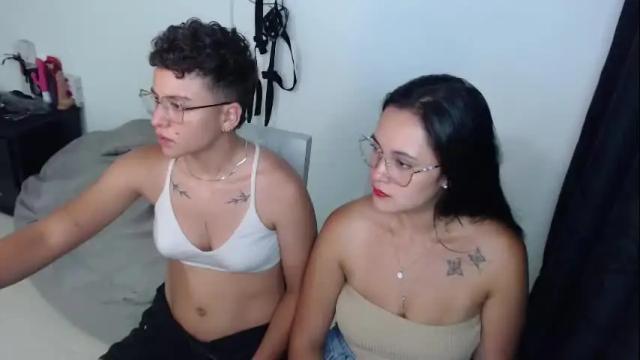 Image 11 of antonella_cruz02 Stream on Chaturbate on 2 months ago
