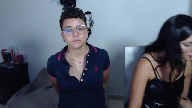 Image 12 of antonella_cruz02 Stream on Chaturbate on 2 months ago