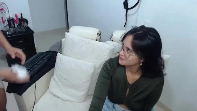 Image 11 of antonella_cruz02 Stream on Chaturbate on 2 months ago