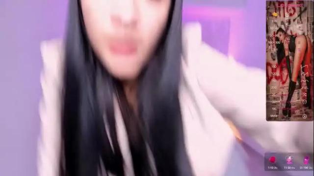 Image 2 of antonella_grayy Stream on Chaturbate on 14 days ago
