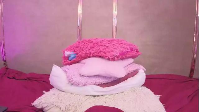 Image 6 of antonella_hotkiss Stream on Chaturbate on 3 months ago