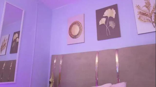 Image 10 of antonella_hotkiss Stream on Chaturbate on 3 months ago