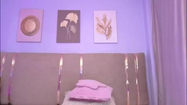 Image 7 of antonella_hotkiss Stream on Chaturbate on 2 months ago