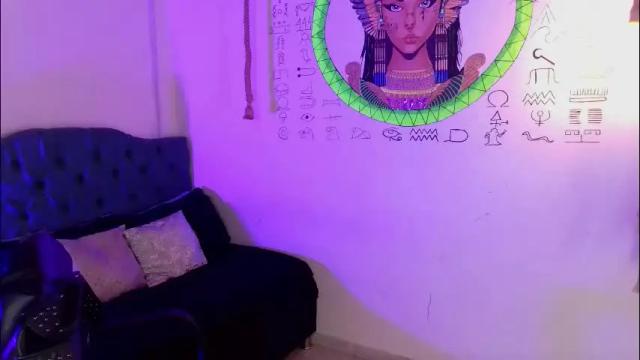 Image 7 of antonella_miller18 Stream on Chaturbate on 1 month ago