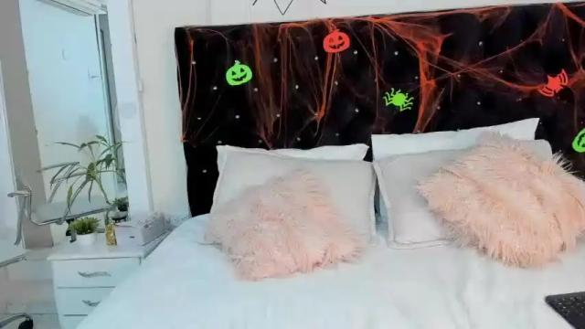 Image 2 of antonella_pride Stream on Chaturbate on 18 months ago
