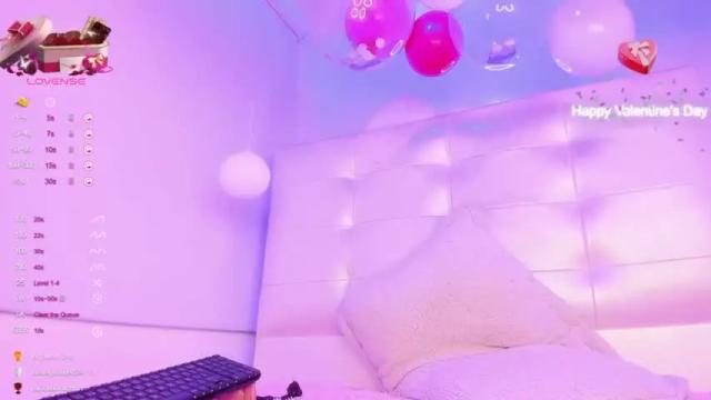 Image 8 of antonella_roose Stream on Chaturbate on 14 months ago